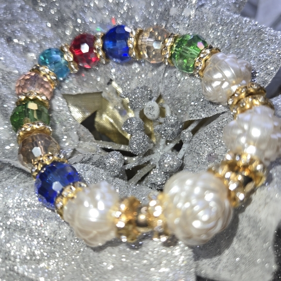 All bracelets are on sale for HOLIDAY GIFTS! - Picture 10 of 16